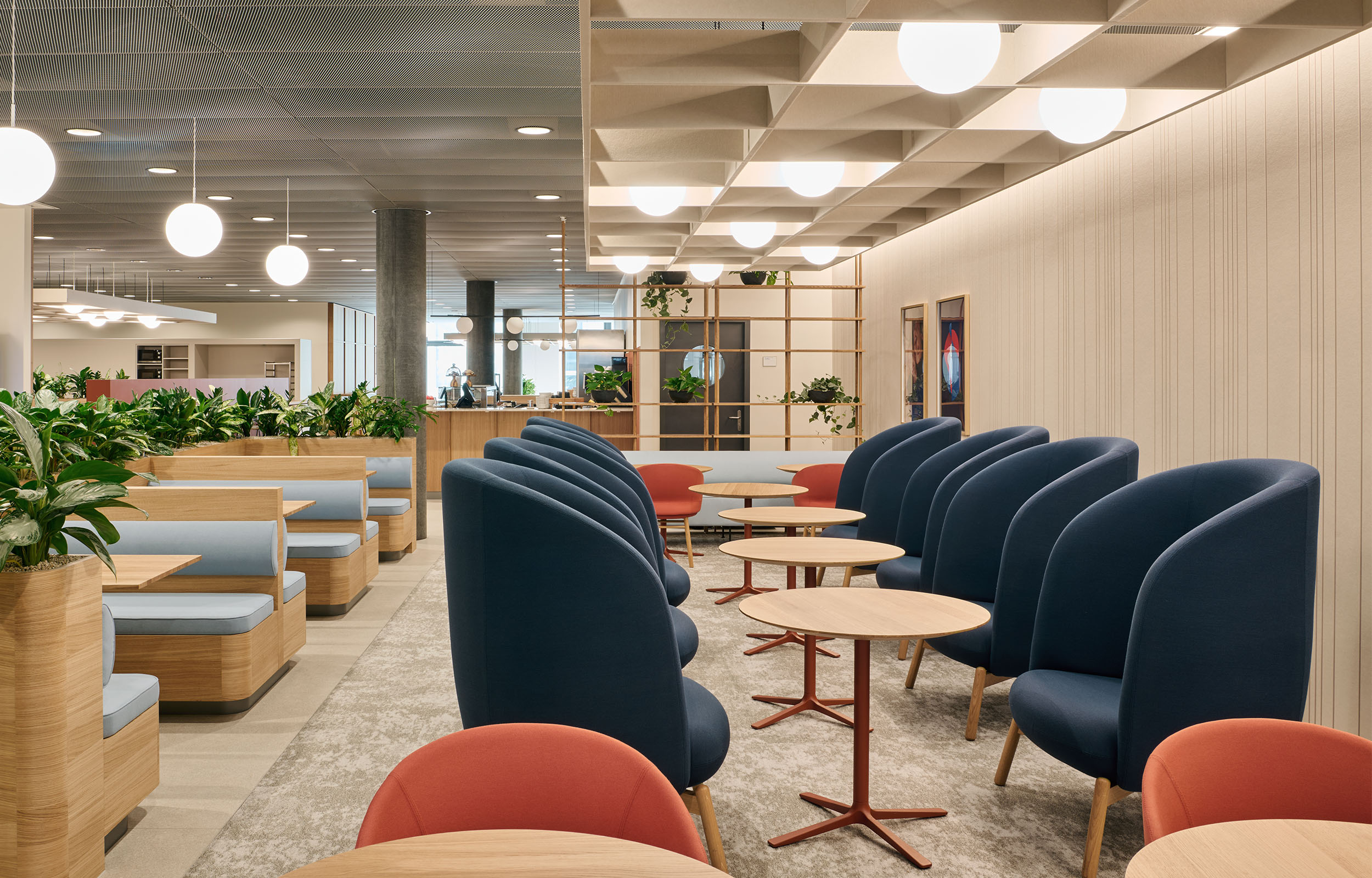 Workspaces. Gastro Experience. Corporate Restaurant and Bistro. New Work. Swisscom - MACH Architektur.