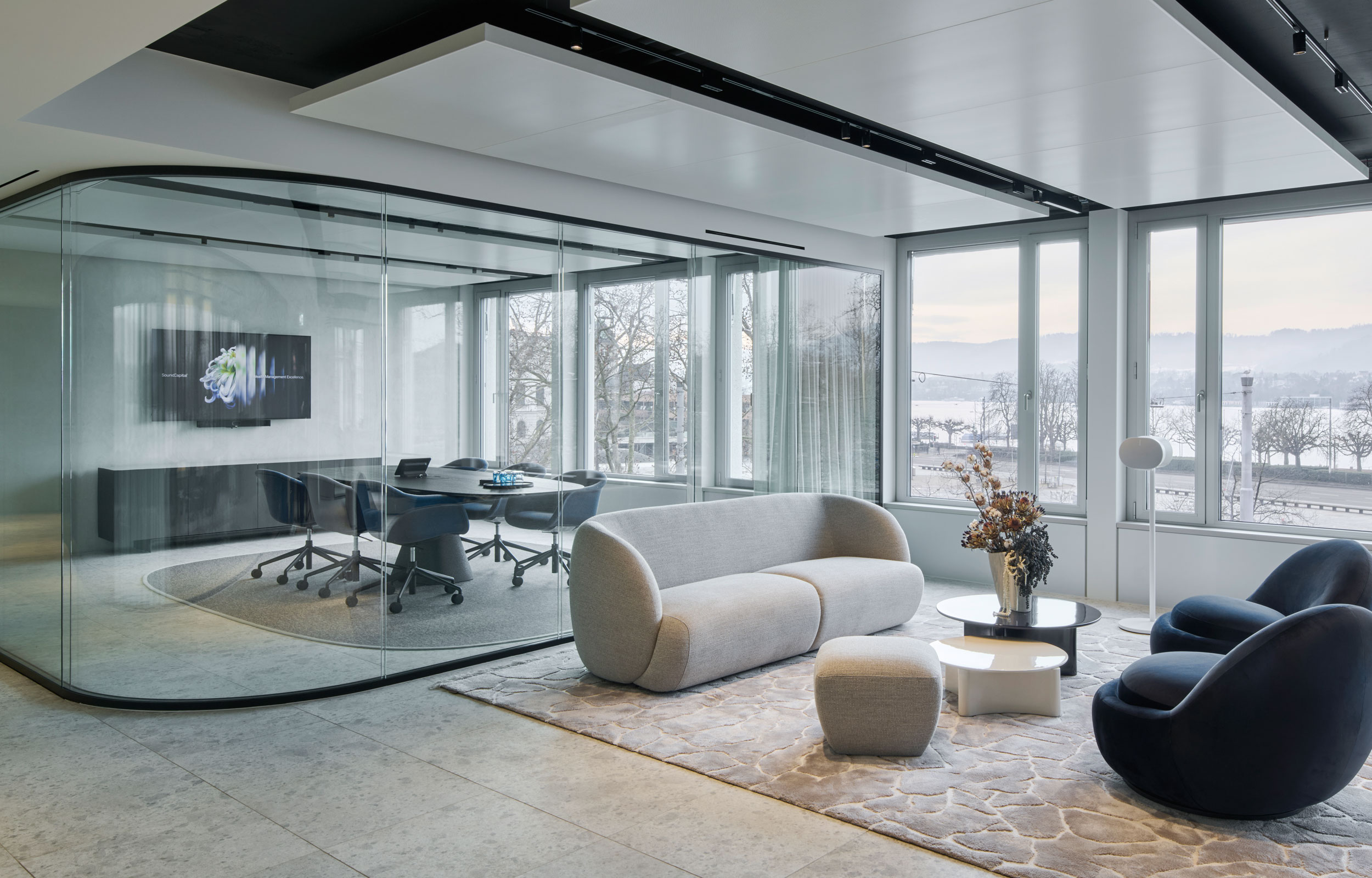 Office Design. Interior Design. Corporate Architecture. New work. Lounge. Sound Capital - MACH Architektur.